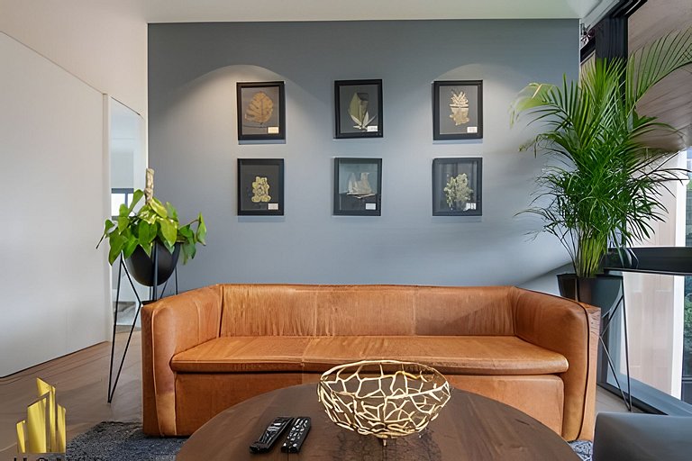 Energy 601 - Prestigious Apt/Pool & Jacuzzi