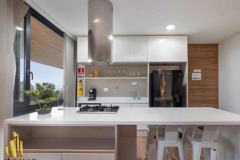 Energy 601 - Prestigious Apt/Pool & Jacuzzi