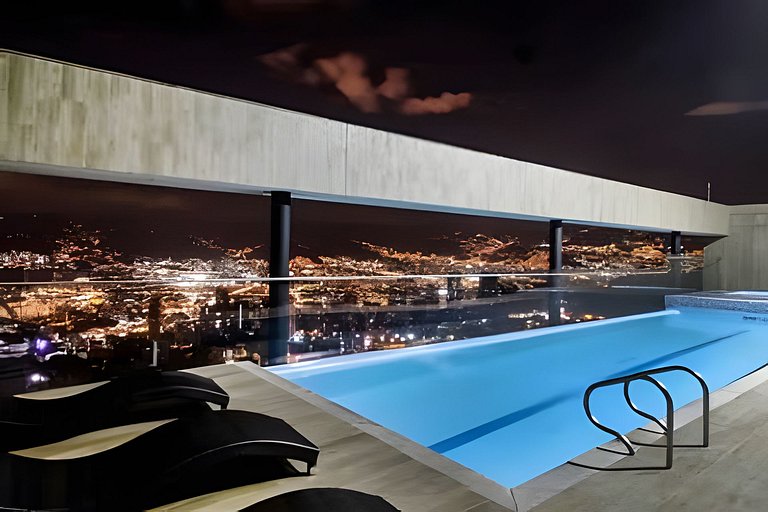 Energy 601 - Prestigious Apt/Pool & Jacuzzi