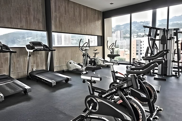 Energy 601 - Prestigious Apt/Pool & Jacuzzi