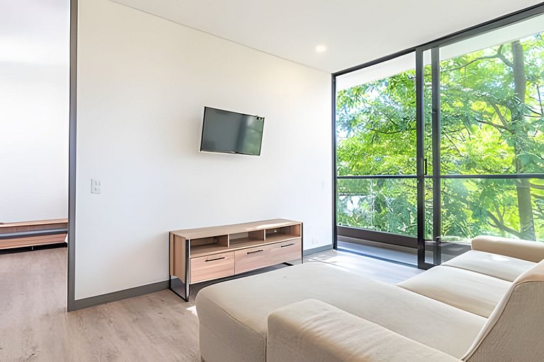 Class Suites 502 - Modern Tranquility/Priv Balcony