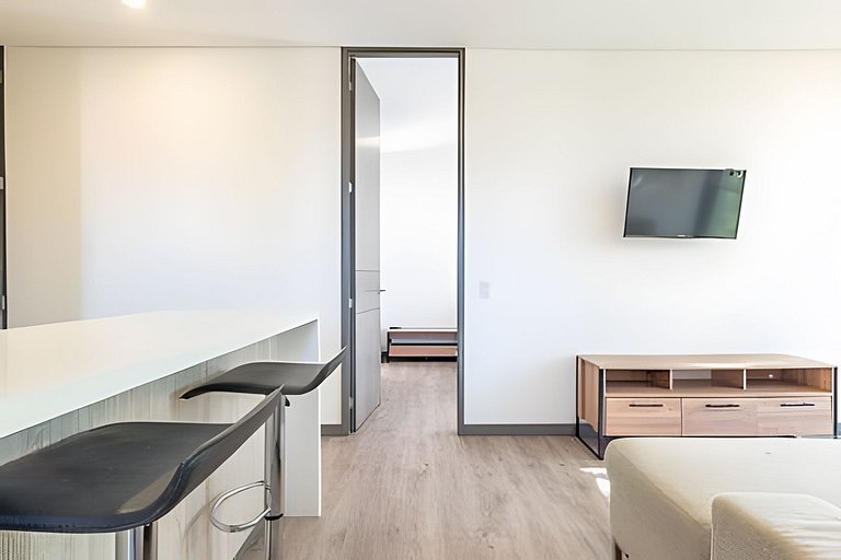 Class Suites 502 - Modern Tranquility/Priv Balcony