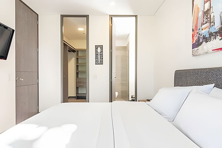 Class Suites 502 - Modern Tranquility/Priv Balcony