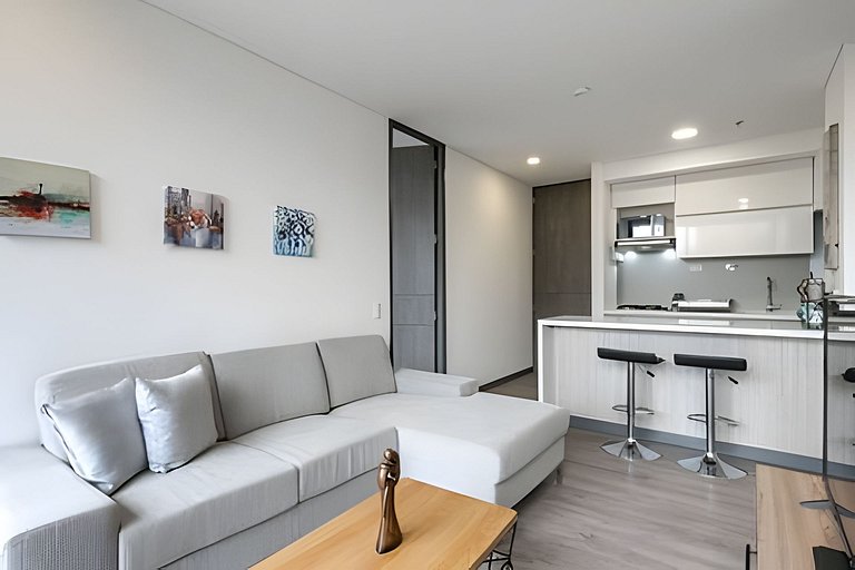 Class Suites 503 - Bright & Minimalistic Apt/Pool