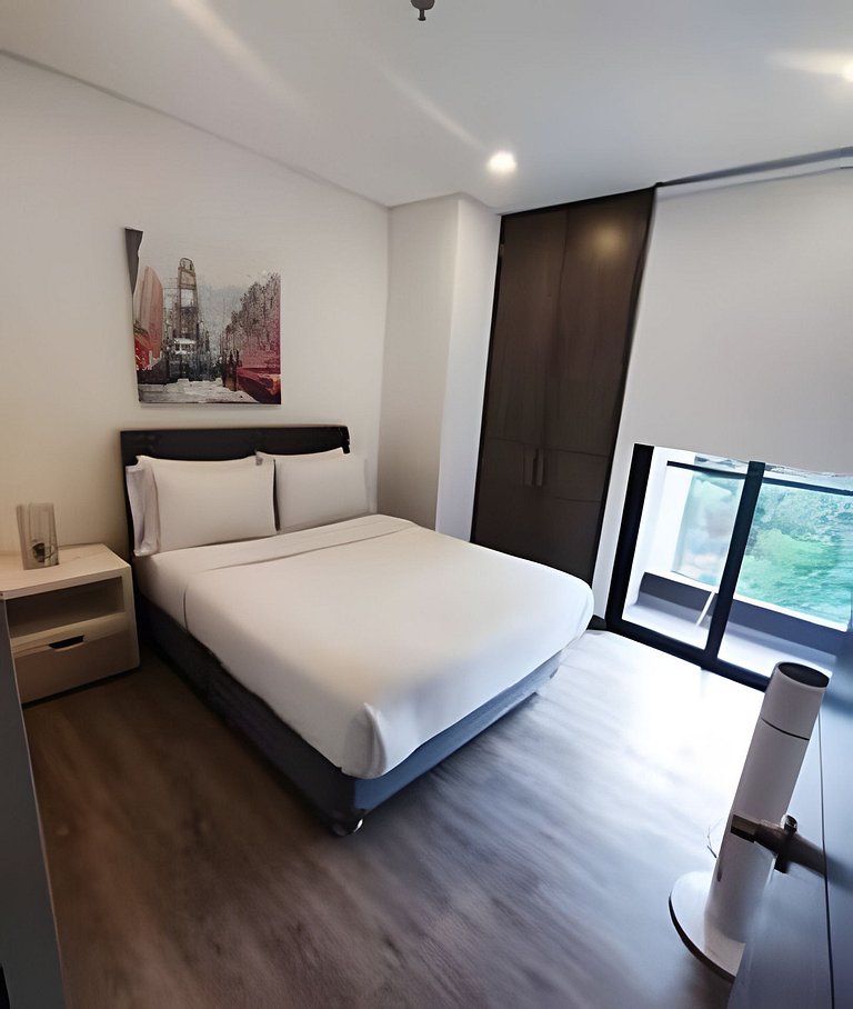 Class Suites 503 - Bright & Minimalistic Apt/Pool