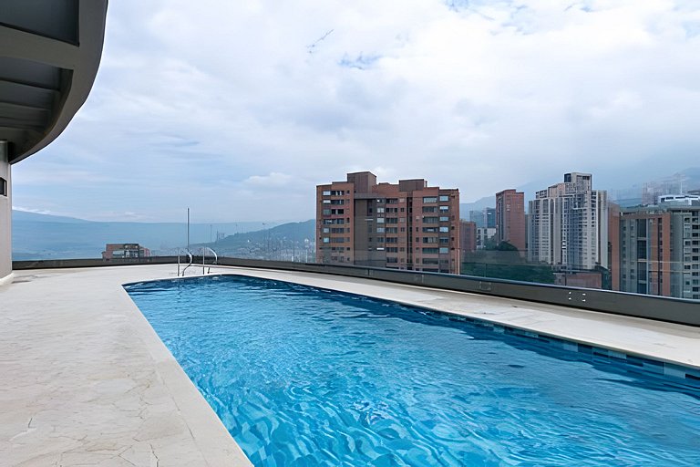Class Suites 503 - Bright & Minimalistic Apt/Pool