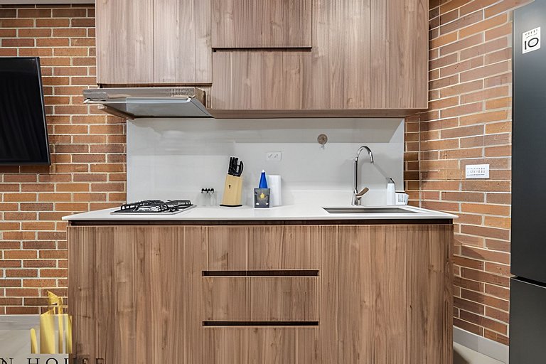Kyux 408 - The hidden gem of Laureles