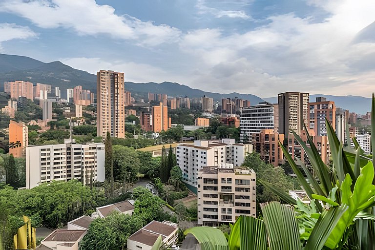 Morph 1802 - Stylish Escape in Poblado AC/Jacuzzi