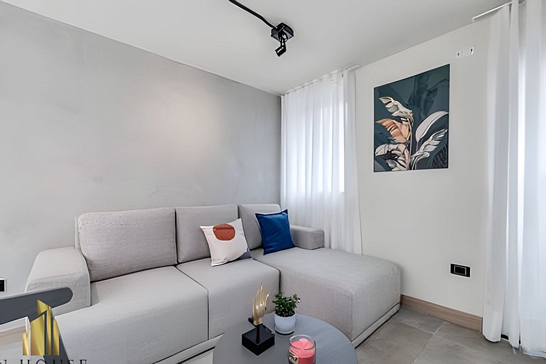 Casa Solei 12-9 - Stylish Apt with Jacuzzi & AC