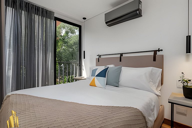 Morph 501 - Spacious Cozy Apt Poblado/BBQ/Jacuzzi