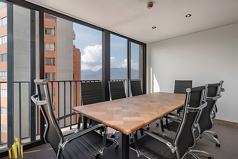 Morph 501 - Spacious Cozy Apt Poblado/BBQ/Jacuzzi