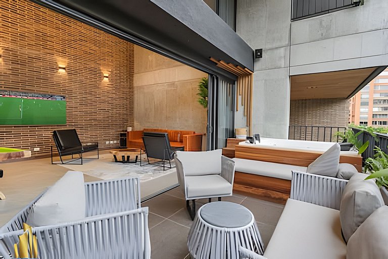 Morph 702 - Luxy Apartment with Panoramic View, AC