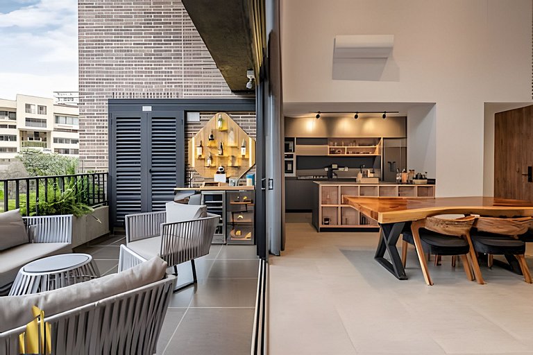 Morph 702 - Luxy Apartment with Panoramic View, AC