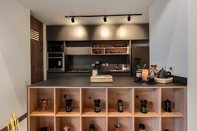 Morph 702 - Luxy Apartment with Panoramic View, AC