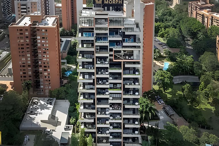Morph 702 - Luxy Apartment with Panoramic View, AC