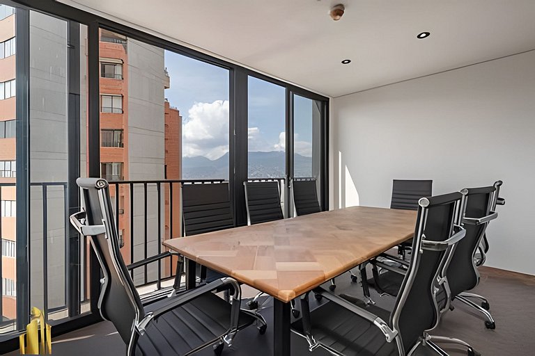 Morph 1002 - Luxe apt in Poblado/AC/BBQ