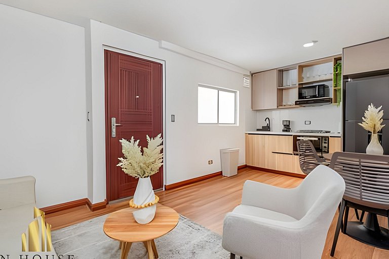 Aria Living 401 - Sophisticated Living in Laureles