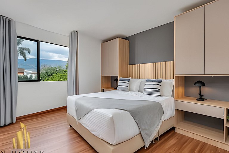 Aria Living 401 - Sophisticated Living in Laureles