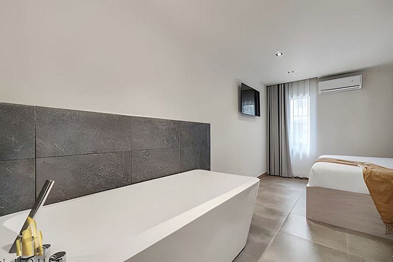 Casa Solei 12-13 - Prestigious & Priv Apt/Bath Tub