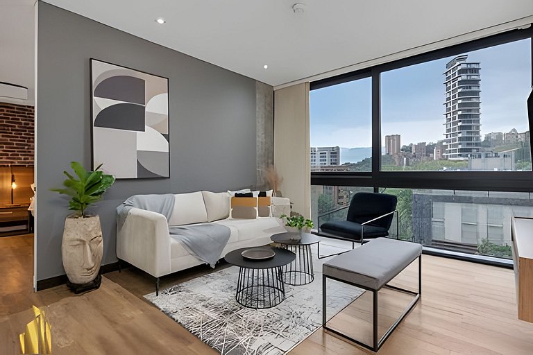 Energy 403 - Prestigious Urban Oasis / Pool