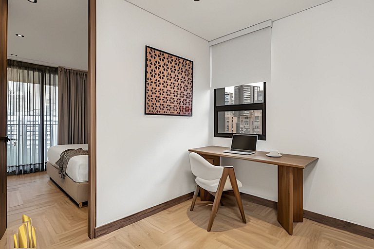 Morph 1302 - Spacious & private apt w BBQ/Jacuzzi