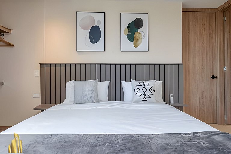 Solei Loft 201 - Luxe Stay in El Poblado
