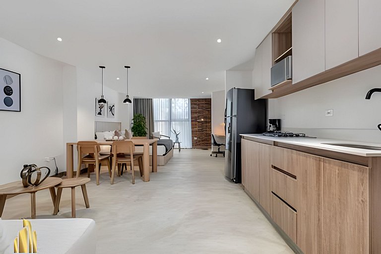 Solei Loft 203 - Comfy and Bright Apt with AC