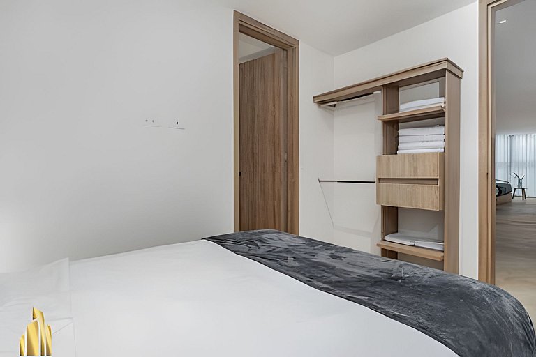 Solei Loft 203 - Comfy and Bright Apt with AC
