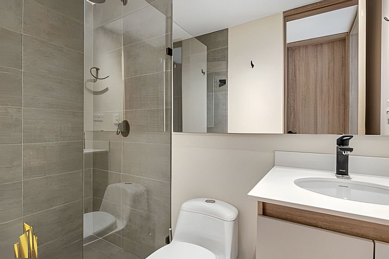 Solei Loft 301 - Location/Trendy Jacuzzi Living