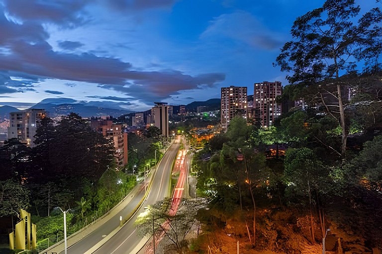 Urbano701-Apt relajante con piscina, jacuzzi y gym