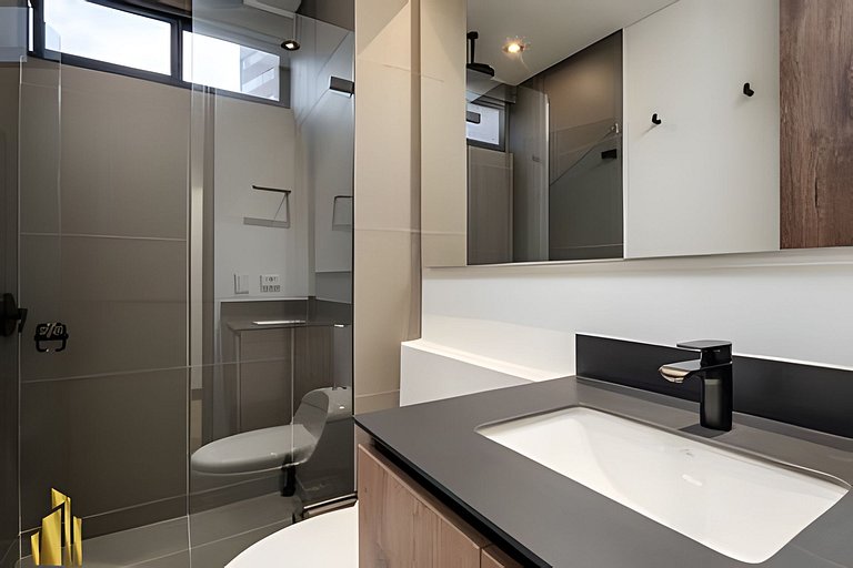 Morph 902 - Luxury Apt in Poblado with Balcony