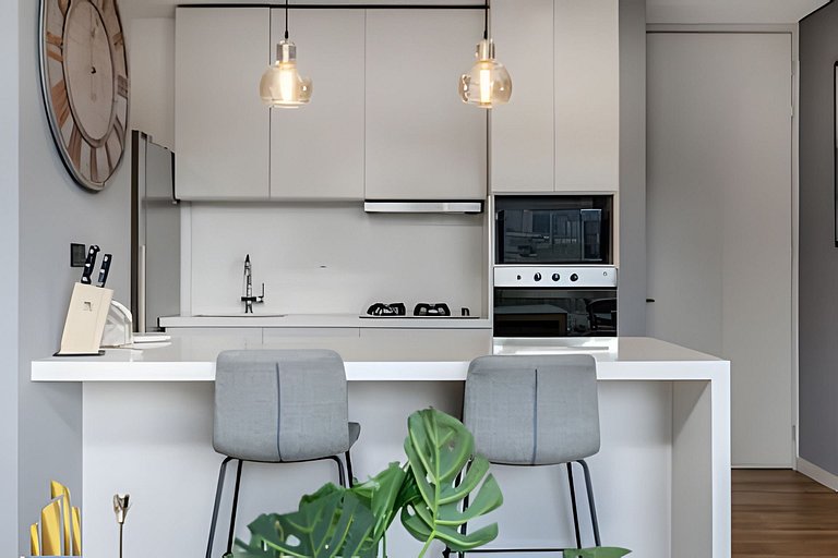 Apartamento sereno y luminoso con piscina/gimnasio
