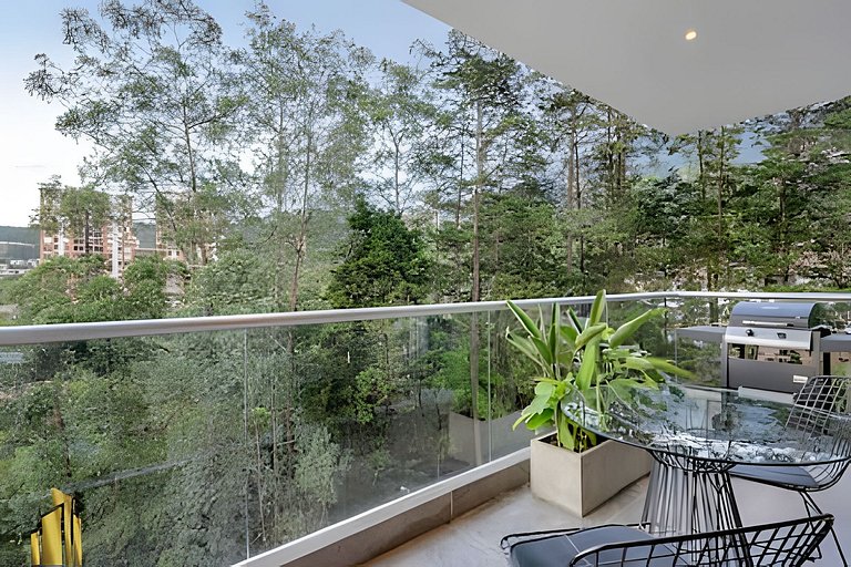 Apartamento sereno y luminoso con piscina/gimnasio