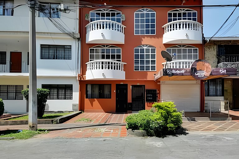La 70 Laureles 302 - Fresh & Well Apt/Priv balcony