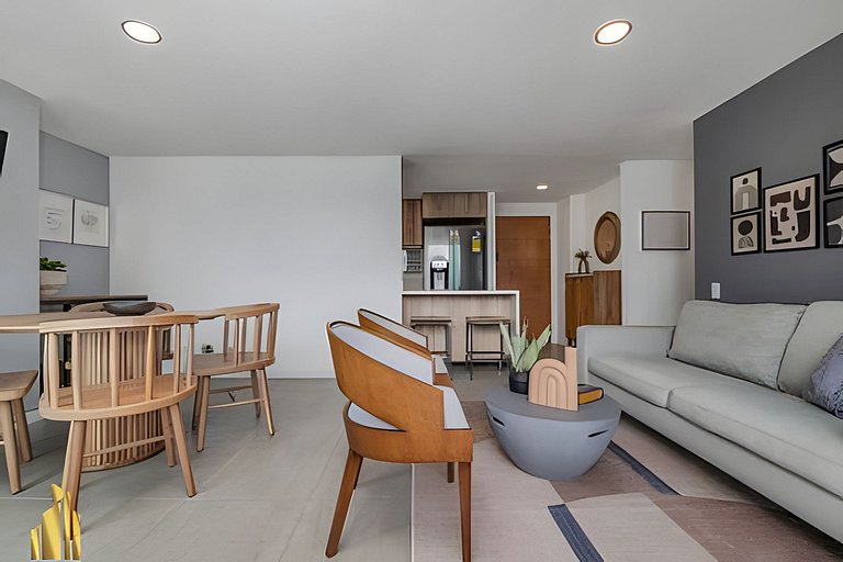 Torre 6 Sur - Trendy Loft: Balcony, AC / Poblado
