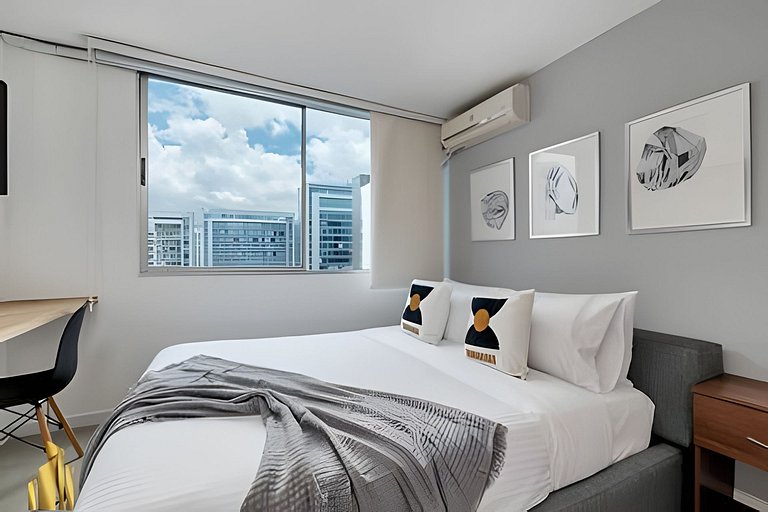 Torre 6 Sur - Trendy Loft: Balcony, AC / Poblado