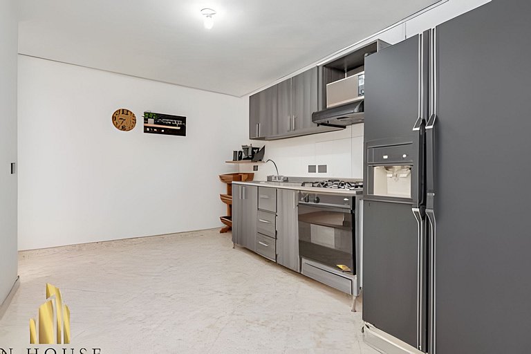 Aria Living 302 - Modern and central in Laureles