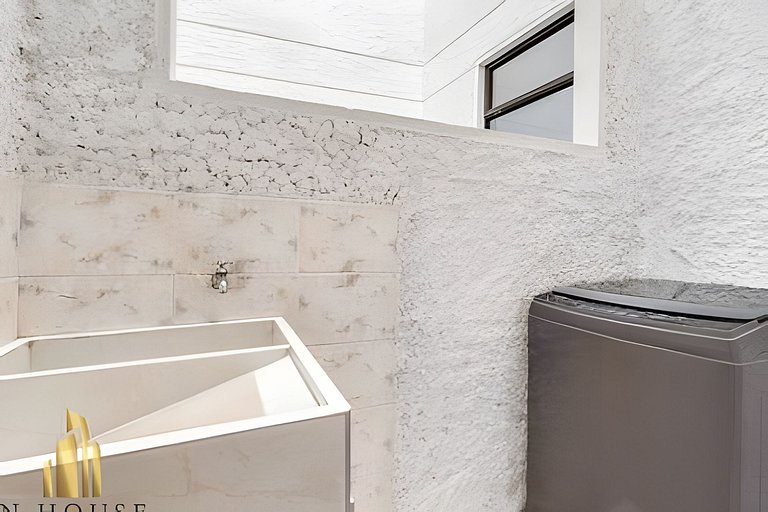 Aria Living 302 - Modern and central in Laureles