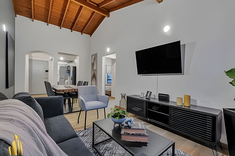Ankara 802 - Secure & Private apt/ Trendy Provenza