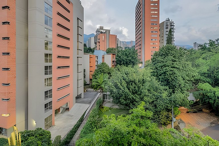 Ankara 802 - Secure & Private apt/ Trendy Provenza