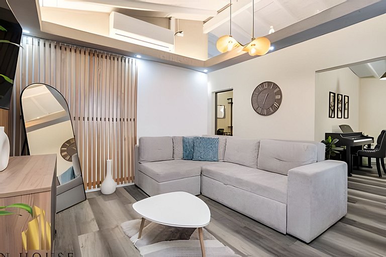 Manila 27 - Apt in Poblado with Terrace/AC/Jacuzzi