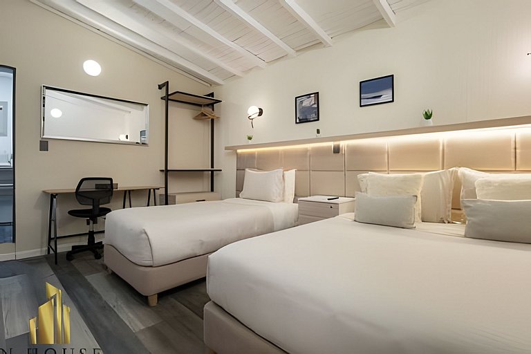 Manila 27 - Apt in Poblado with Terrace/AC/Jacuzzi