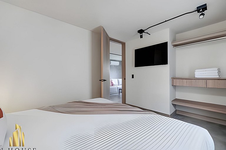 Casa Solei 12-7 - Bright & Chic Apt in Manila / AC