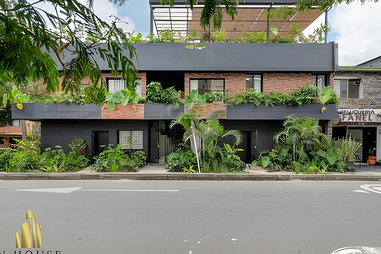 Casa Solei 12-7 - Bright & Chic Apt in Manila / AC