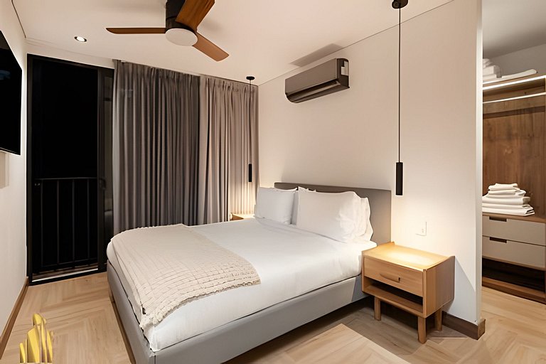Morph 1501 - Vibrant apt in Poblado/AC/Jacuzzi/BBQ