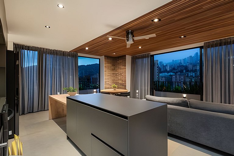 Morph 1501 - Vibrant apt in Poblado/AC/Jacuzzi/BBQ