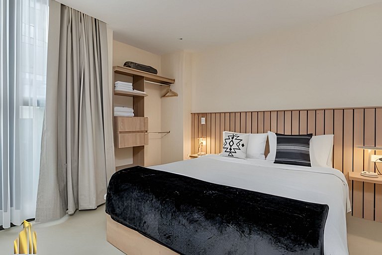Solei Loft 401 - Elegance & Comfort /AC in Poblado