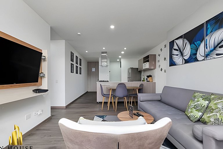 Class 48 1603 - Sophisticated apt/panoramic views