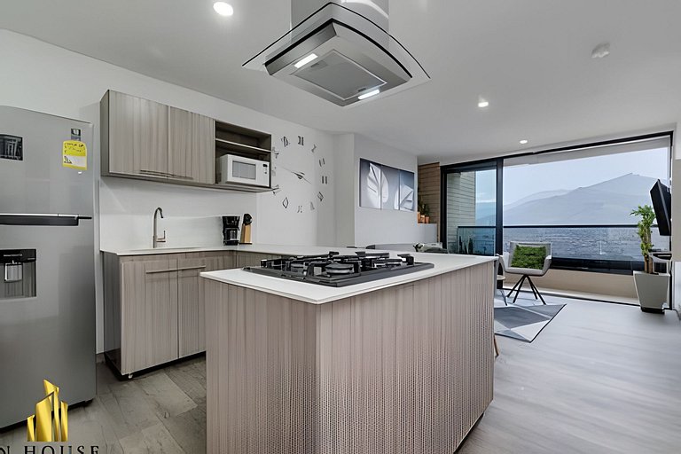 Class 48 1603 - Sophisticated apt/panoramic views