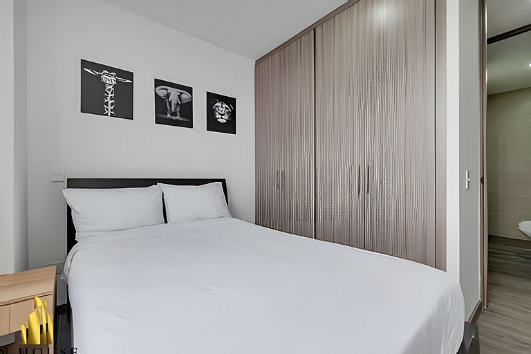 Class 48 apto. 1603 - Sophisticated apt/panoramic views